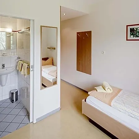 Schacht Iii/abz Szálloda 3*
