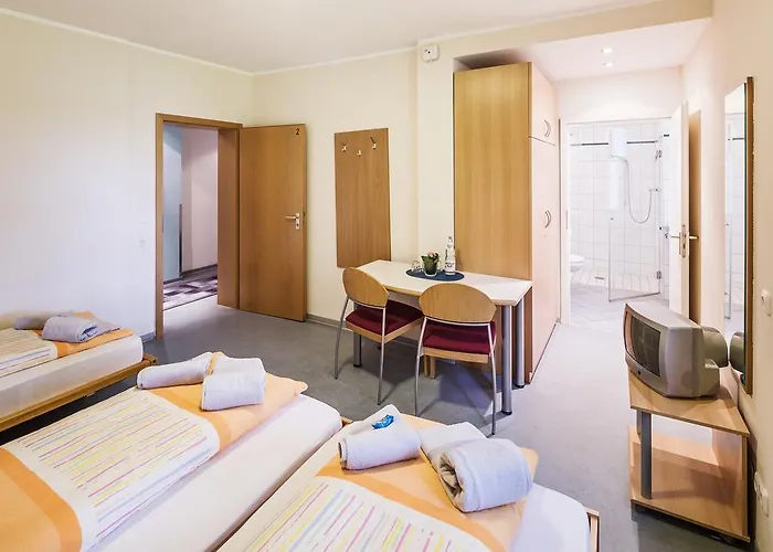 מלון Schacht Iii/abz 3*